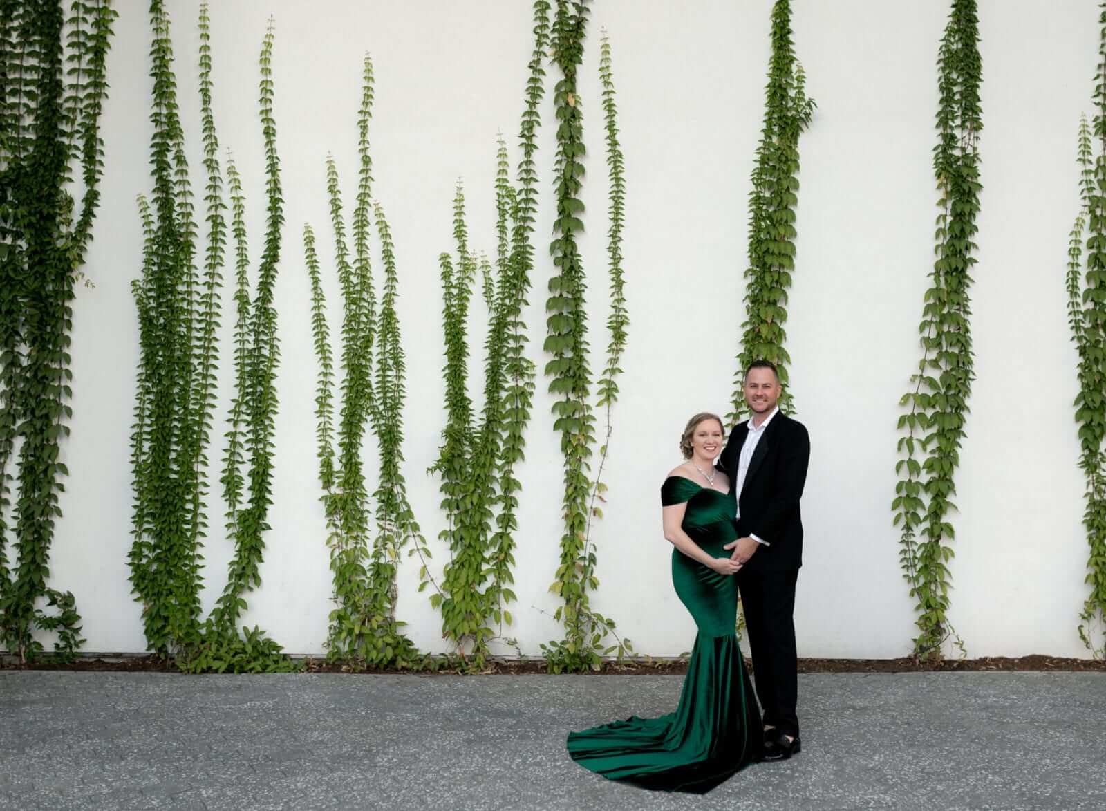 holiday themed maternity photos