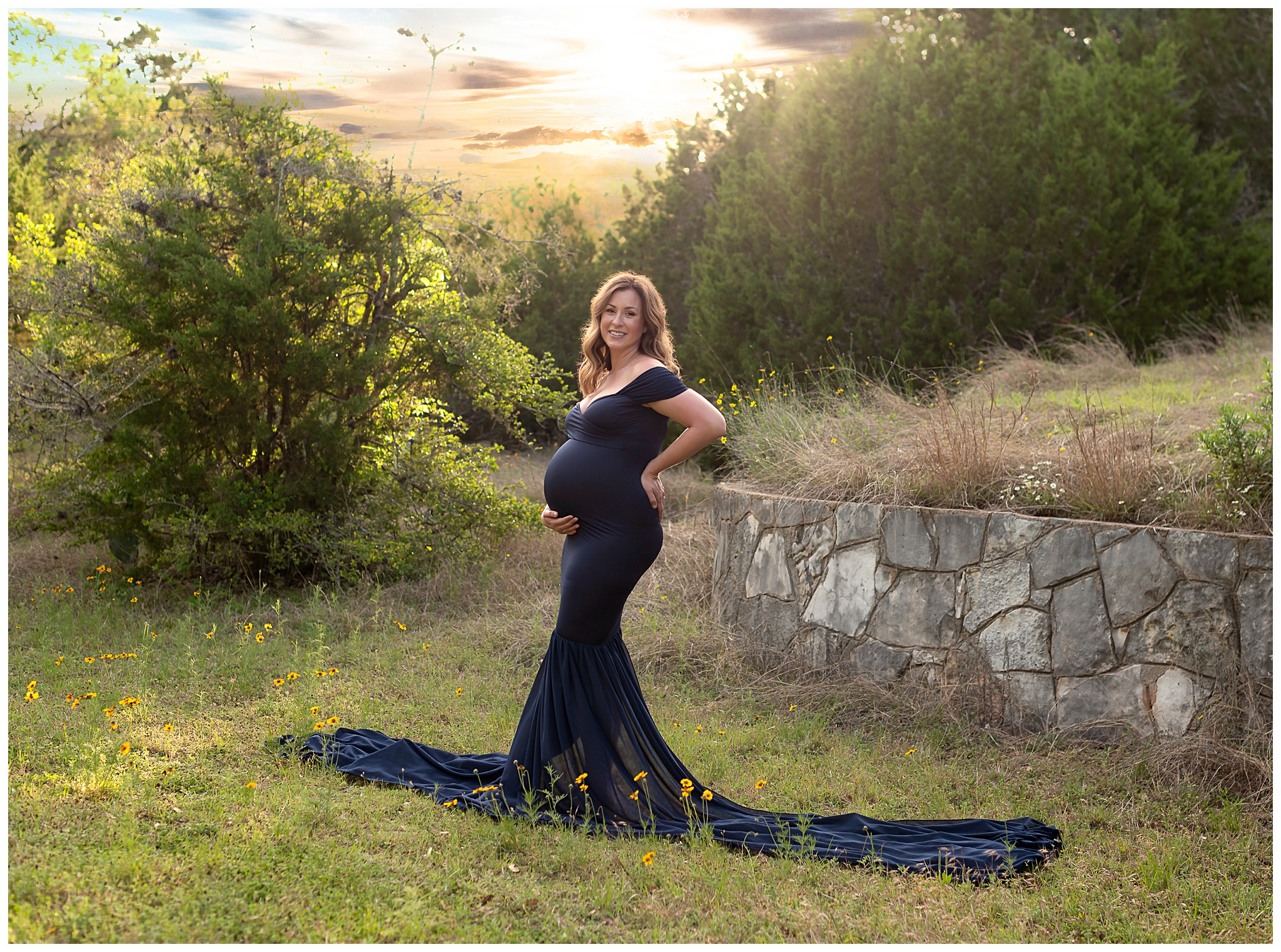 pregnant woman navy blue mermaid dress
