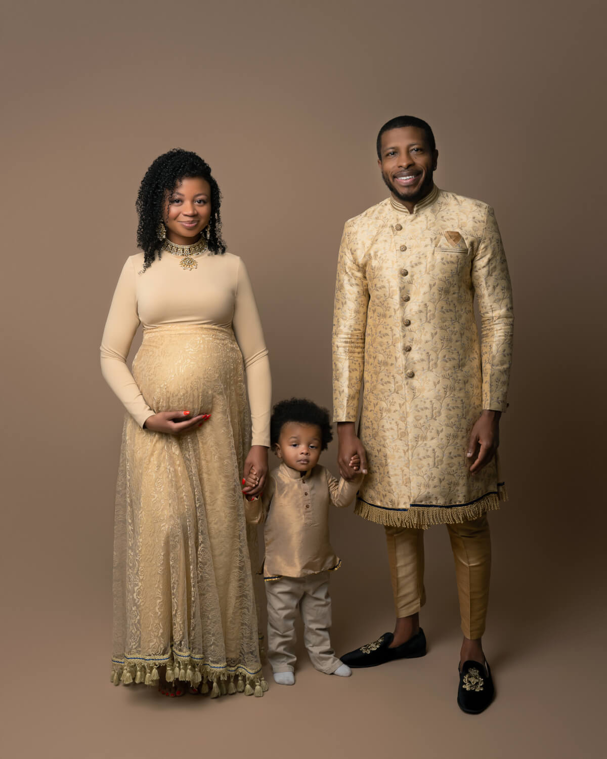 High End Maternity Photos - Hello Photography High End Maternity Photos - Hello Photography
