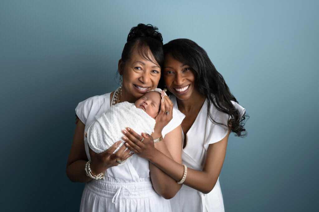 newborn photo session in austin