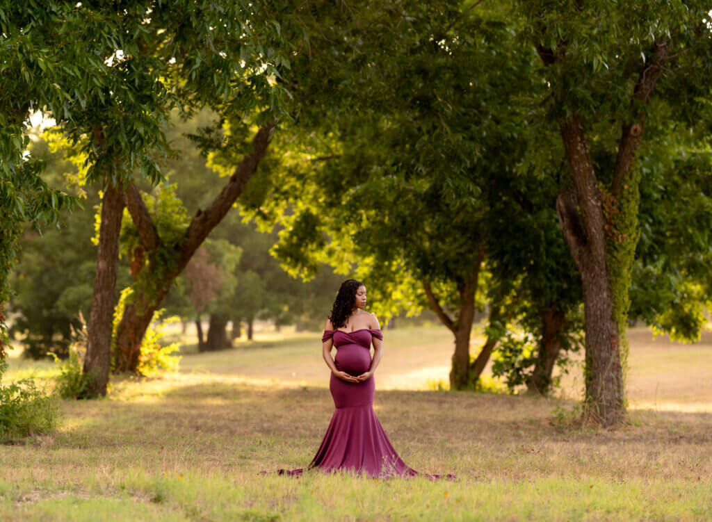 maternity photoshoot in pecan grove Richard Moya Park South Austin Texas pink gown